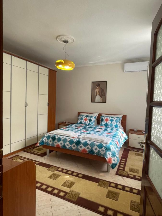 Guest House Тирана Екстериор снимка