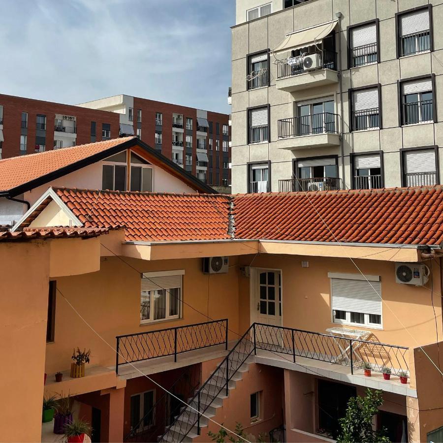 Guest House Тирана Екстериор снимка